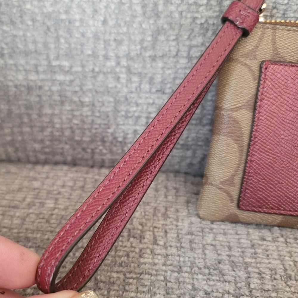 Coach Signature Canvas Wristlet with Pink Front Pocket - Picture 2 of 7